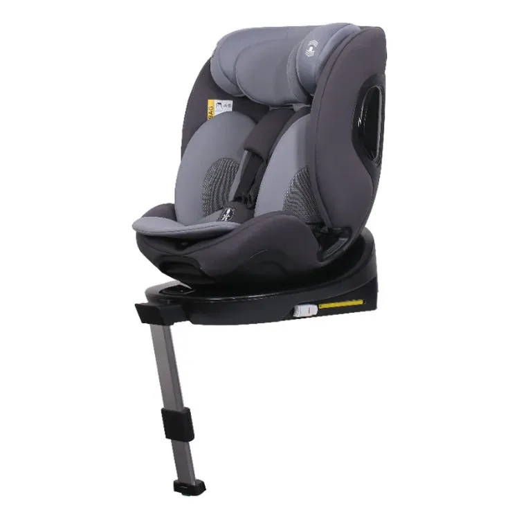 Quando i bambini possono guardare in avanti nel seggiolino per auto? Una guida alla sicurezza per il 2026